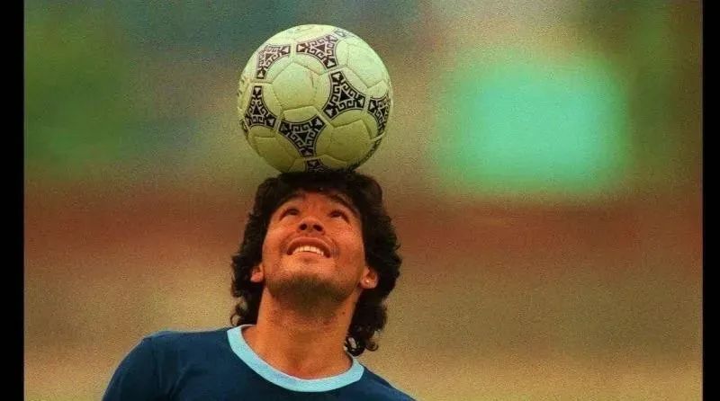 2020远去的背影马拉多纳,马拉多纳世界杯上帝之手视频