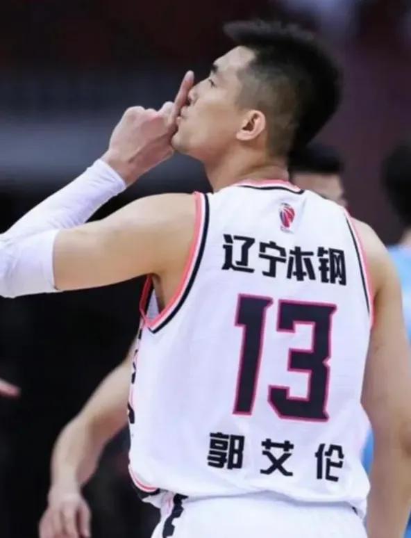 辽宁男篮4-0横扫浙江，卫冕CBA总冠军