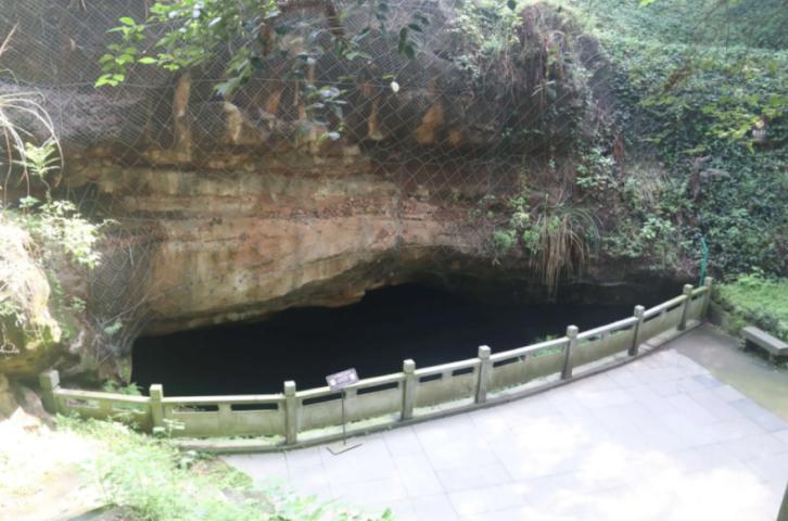 浙江古村水底惊现龙宫,中国神秘水潭龙宫图片