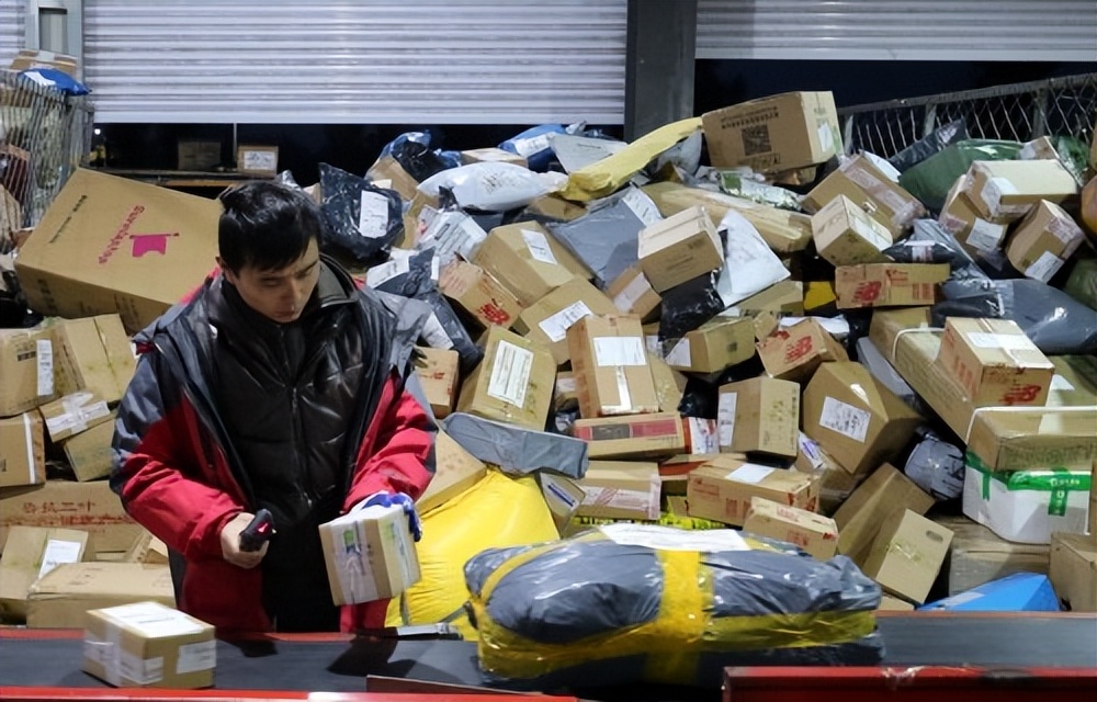 快递诈骗为啥不抓寄快递的,新型骗局快递包裹怎么举报