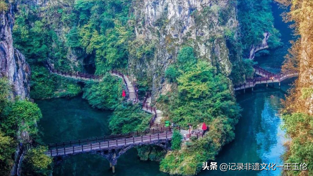 贵州唯一的一座千年古城，曾是古且兰国故地，被列为全国重点*物文**