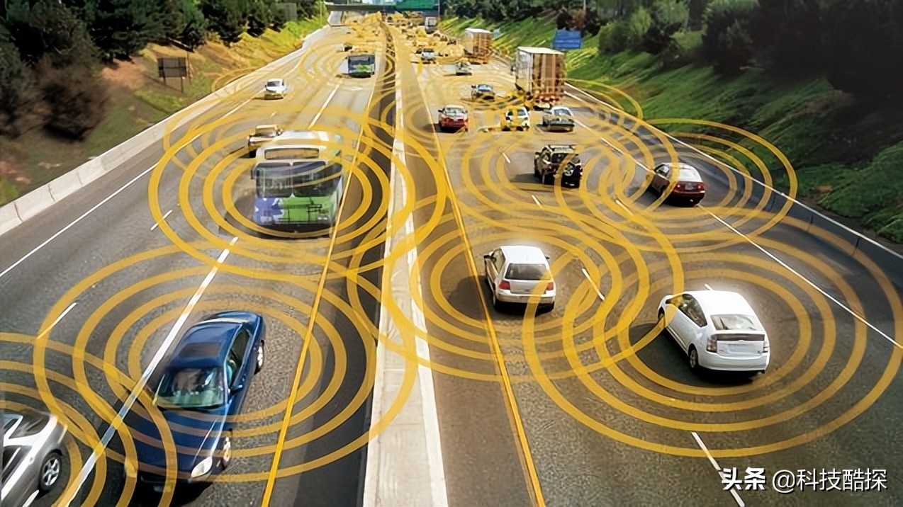 新型充电技术赛道开启！云系统匹配，电动汽车行驶过程中完成充电