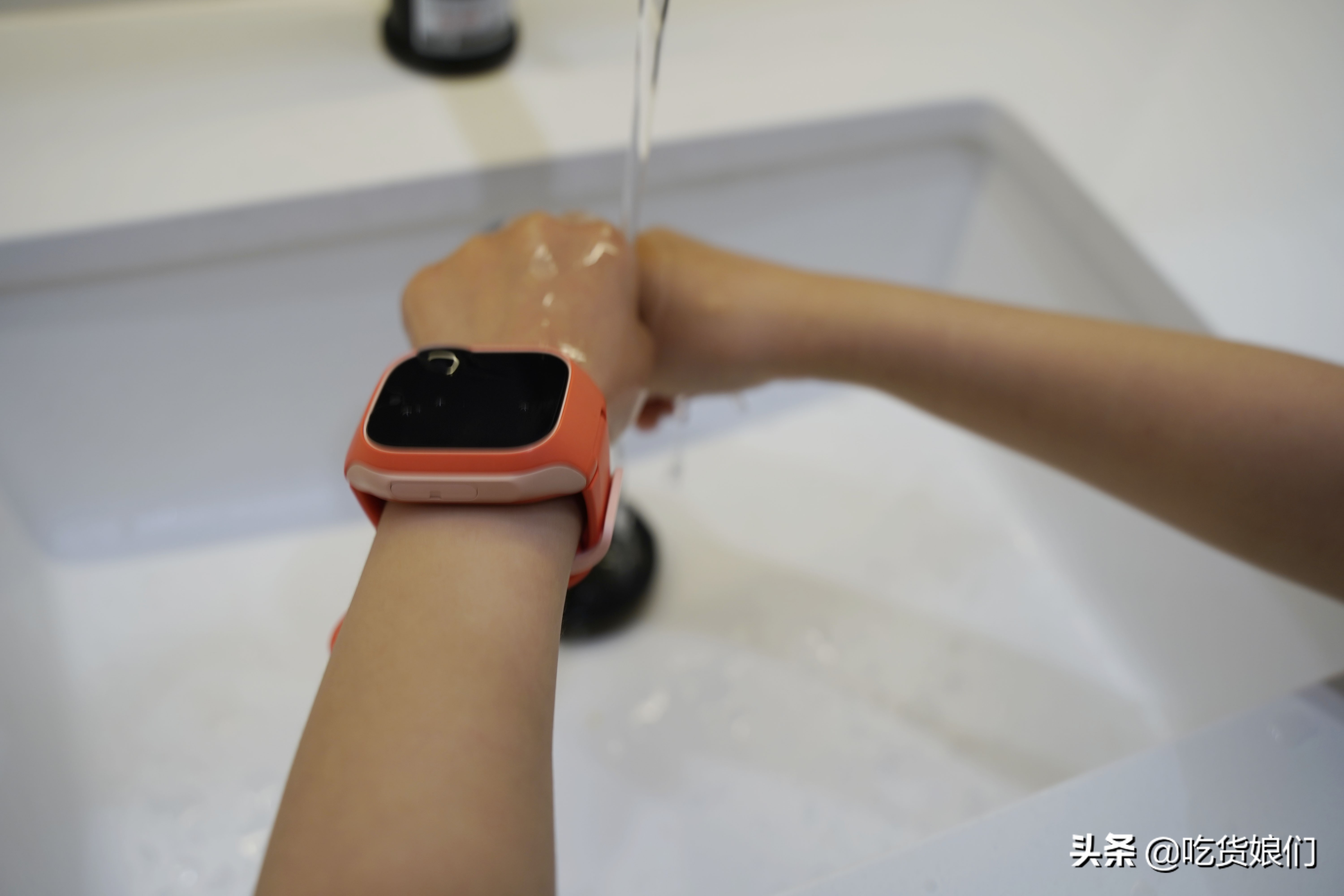 米兔儿童电话手表6c499,儿童电话手表测评米兔6C