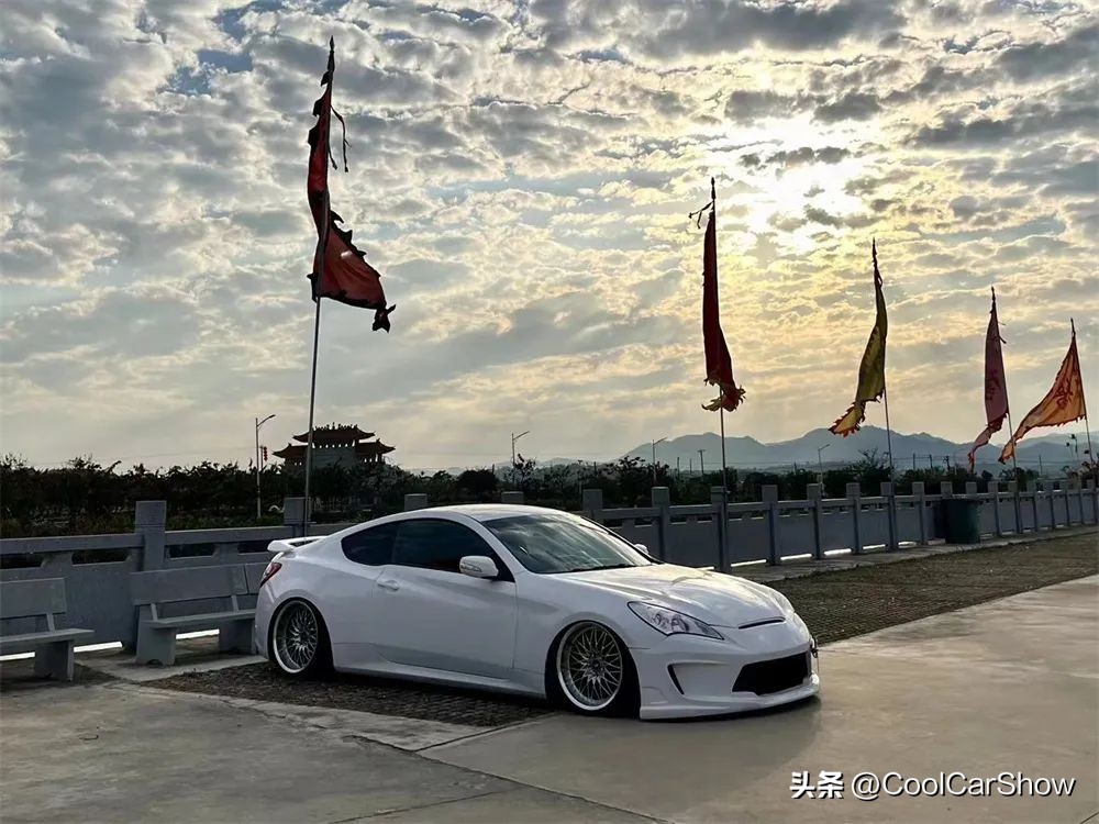 劳恩斯酷派新款姿态,劳恩斯酷派低趴