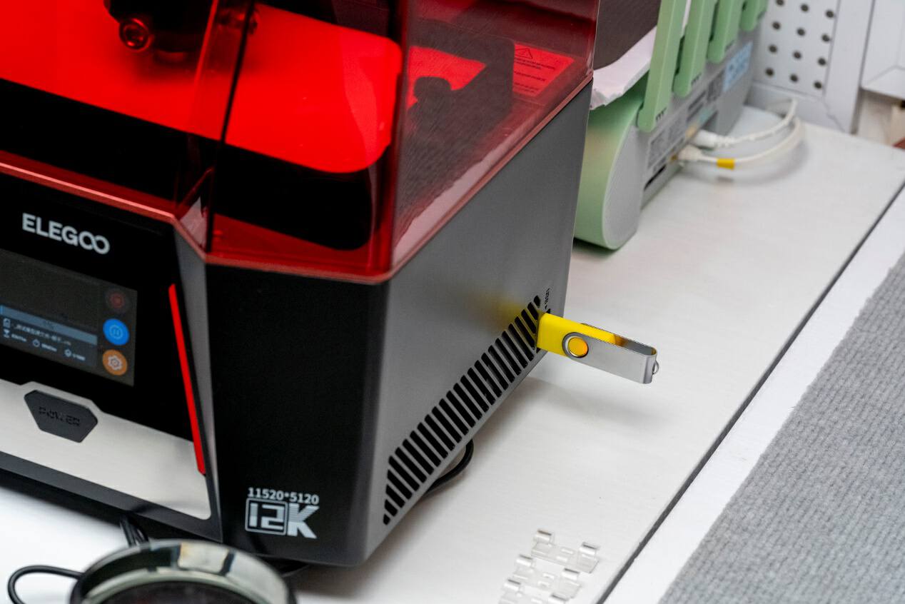 为了老头环雕塑连肝48小时,ELEGOOSaturn3光固化3D打印机评测