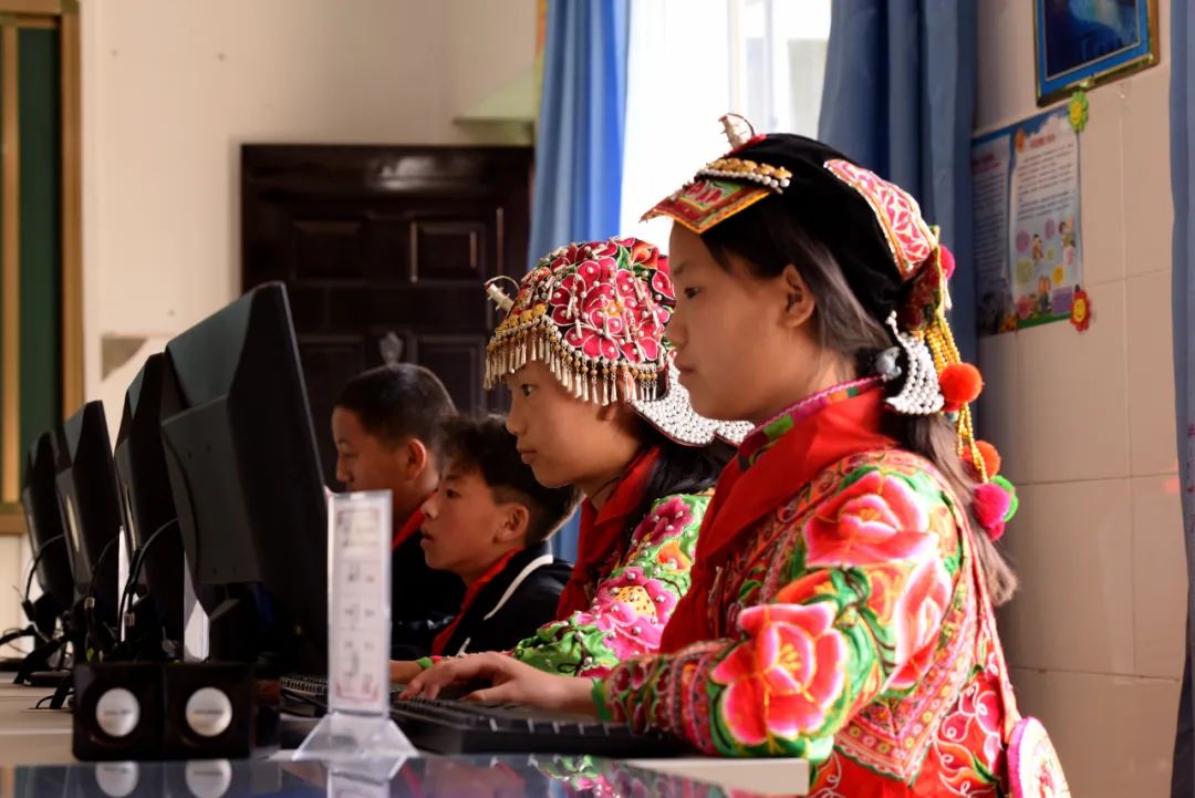 这十年的教育成就总结,大理州教育体育工作会