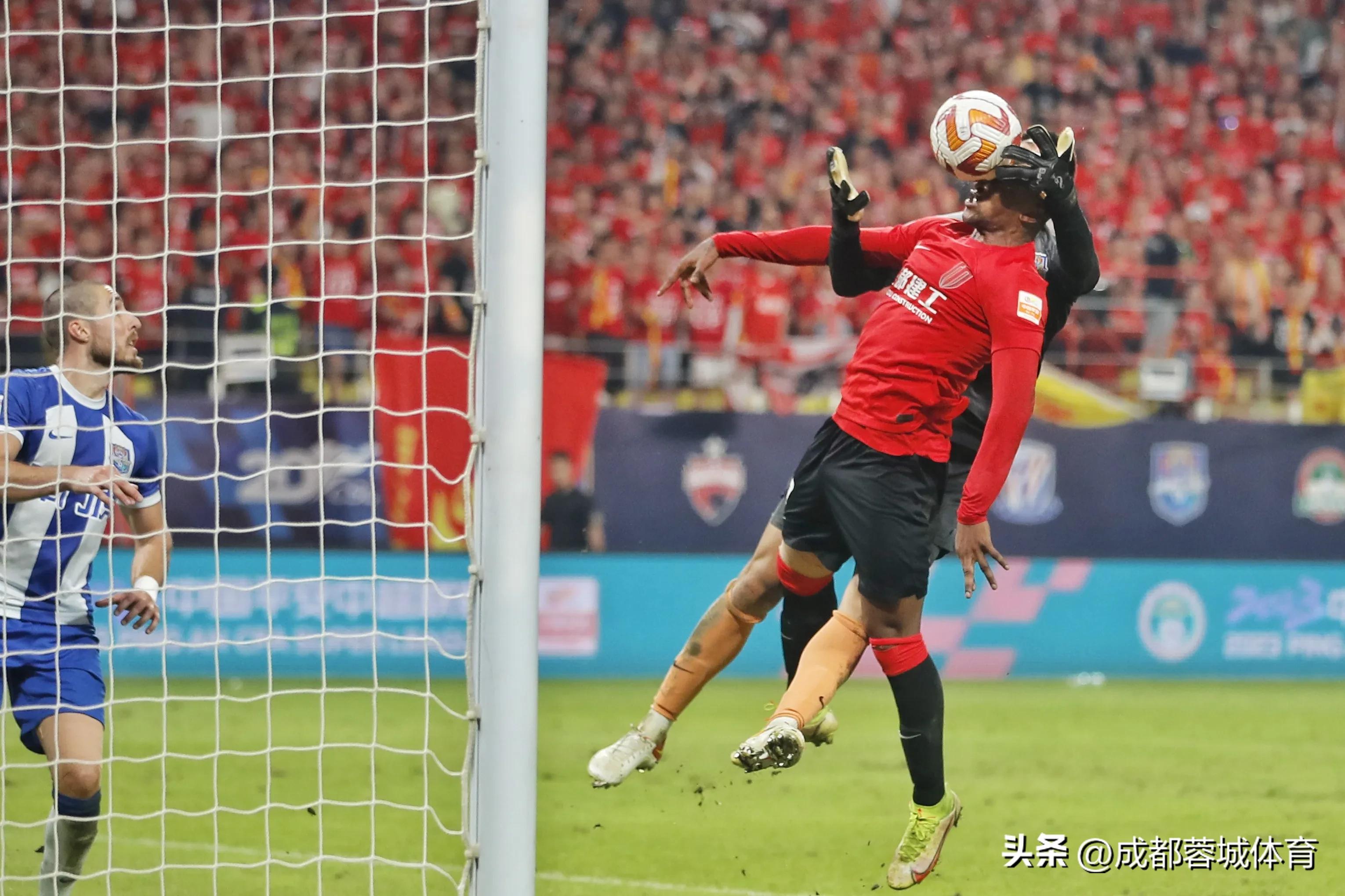 第12轮成都蓉城vs天津津门虎,天津津门虎半场0比1成都蓉城