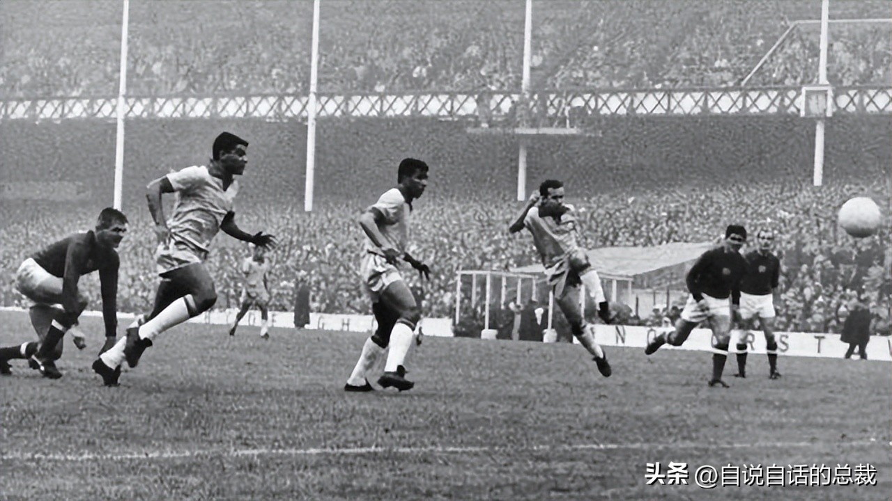 桑巴荣耀足球,贝利桑巴足球视频