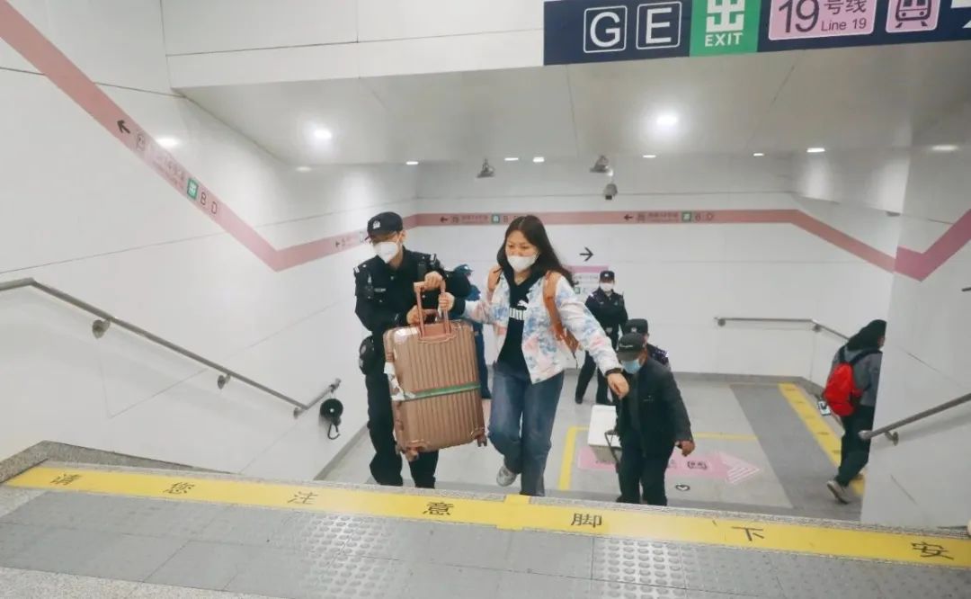 最美地铁站打卡,最美的地铁站是哪里