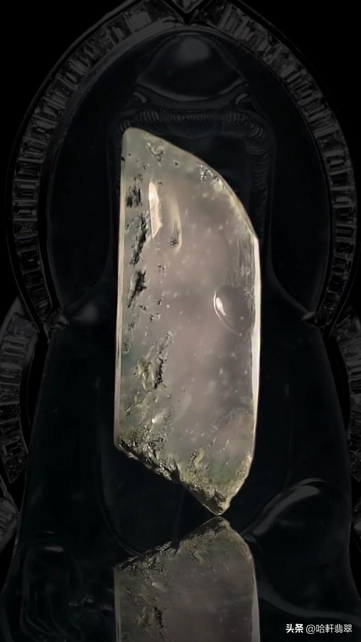 莫西沙翡翠观音成品,莫西沙场口的正装观音