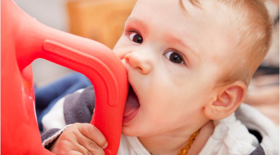 宝宝吊坠怎么戴舒服,宝宝满月玉佩怎么选