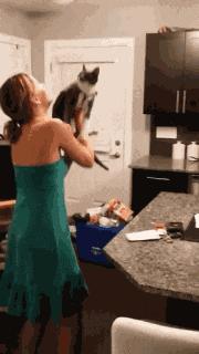 女婿发错信息给丈母娘新闻,女婿错把信息发给岳母怎么回复