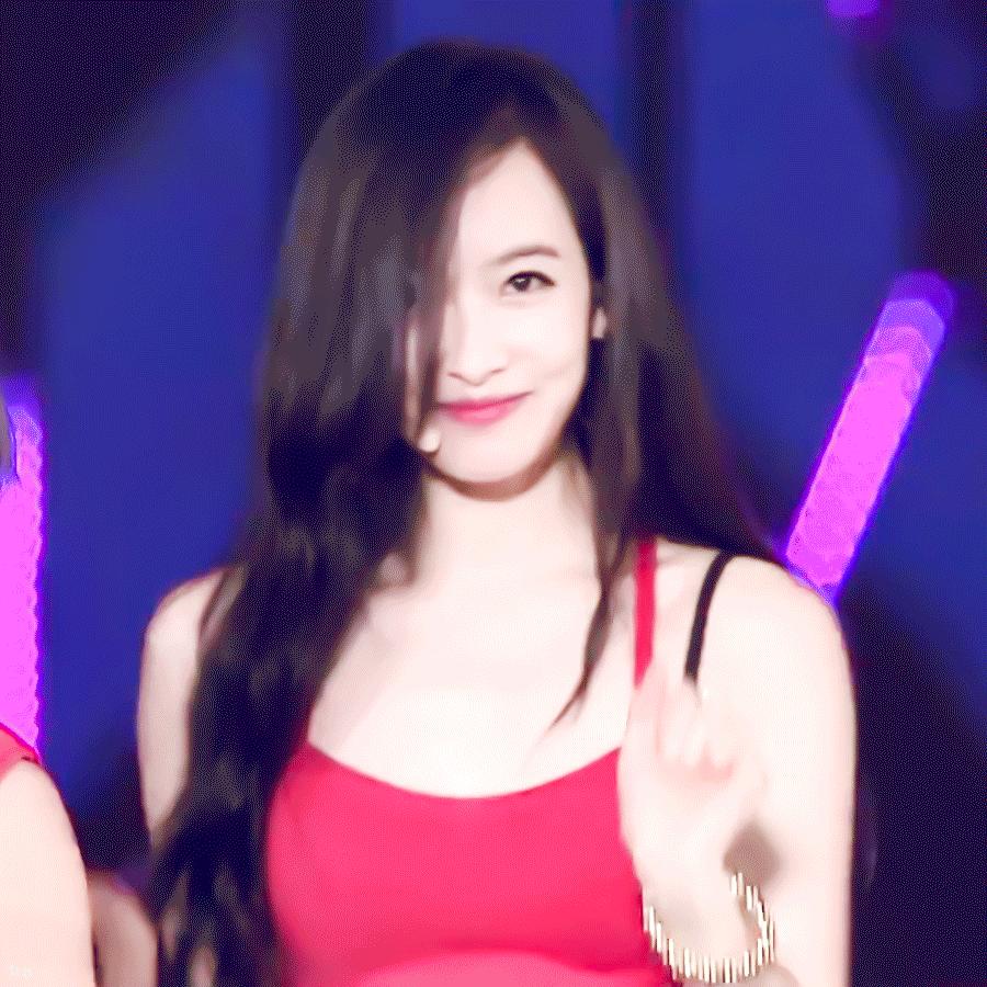 郑秀晶可爱冰山完整版,冰山美人郑秀晶和谁同框