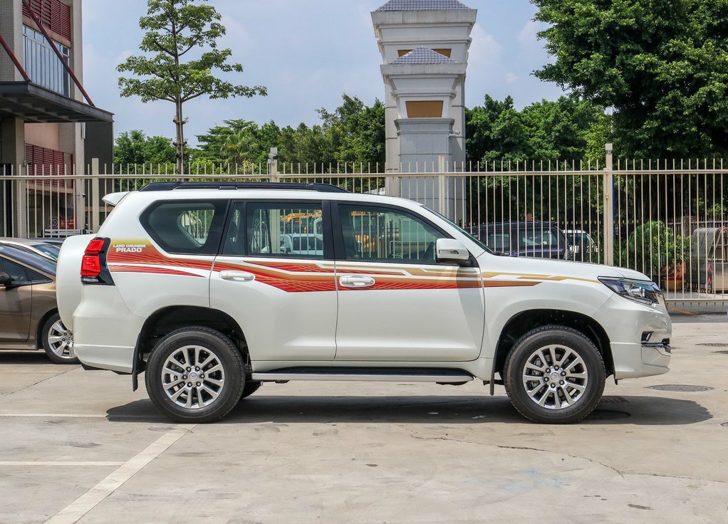 丰田霸道最新款最高配外观,丰田霸道改款