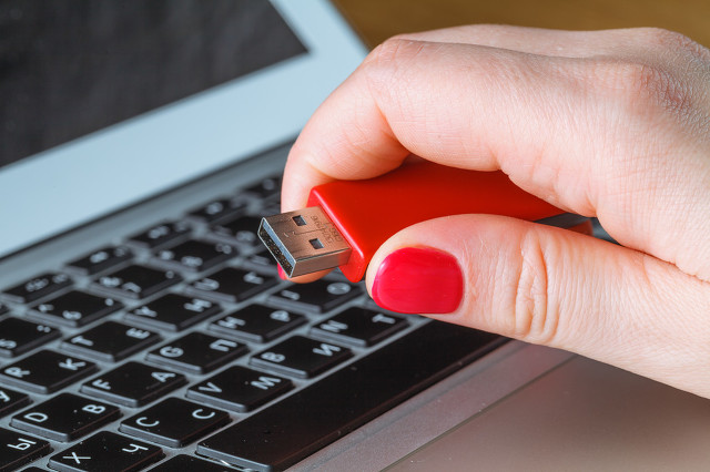 买电脑小白必备常识,中年男人买电脑的用处