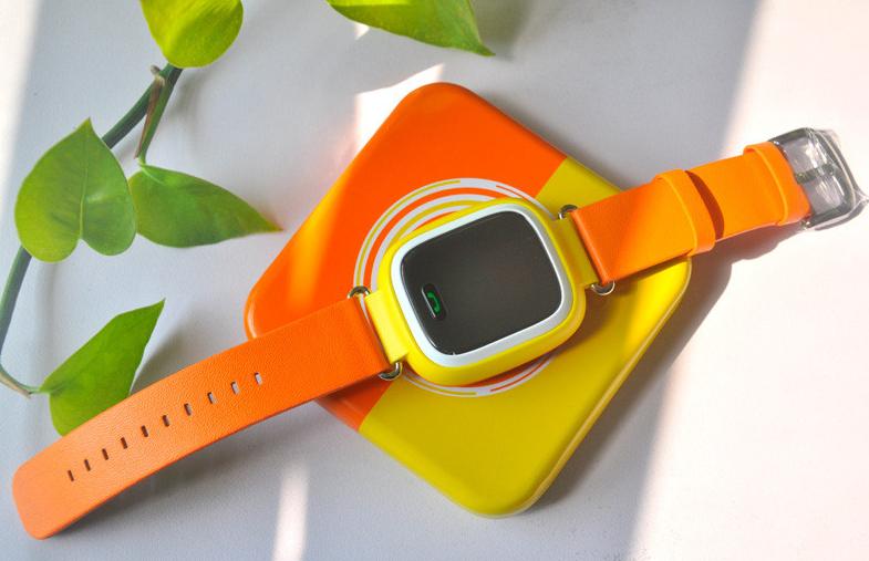 儿童手表消费陷阱,警惕儿童手表交友