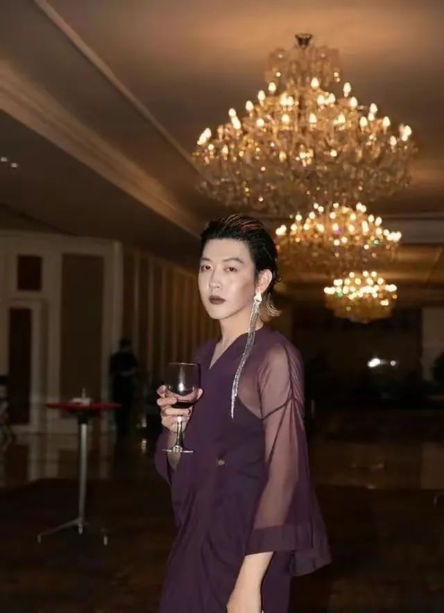 史航再回应不存在性骚扰,史航回应遭指控性骚扰女主