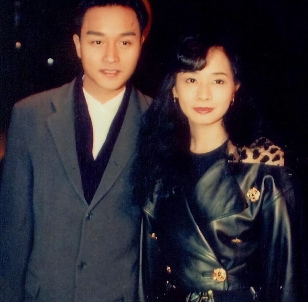 20年后再看张国荣：为何他会对一个男人情有独钟？原因尽显可怜！