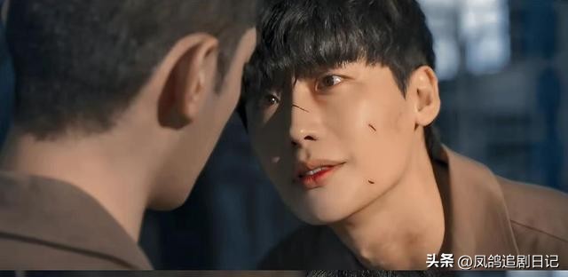 黑话律师李钟硕林允儿见面,韩剧黑话律师林允儿李钟硕