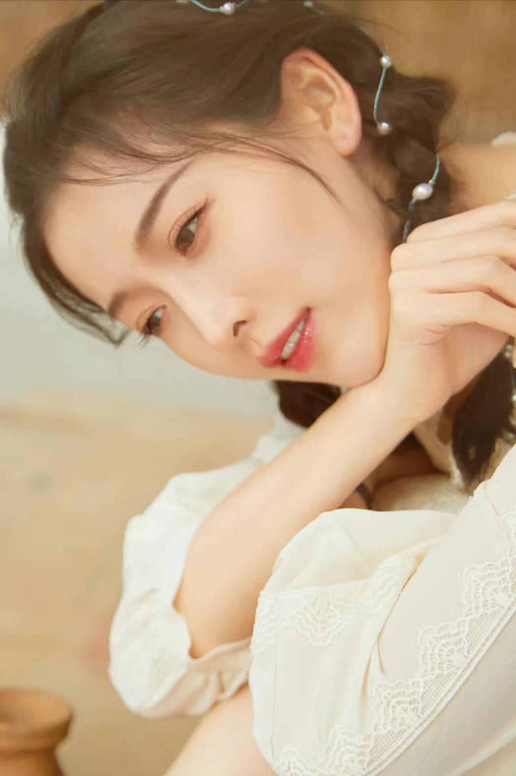 岁月染指红颜，爱情逊色流年吗