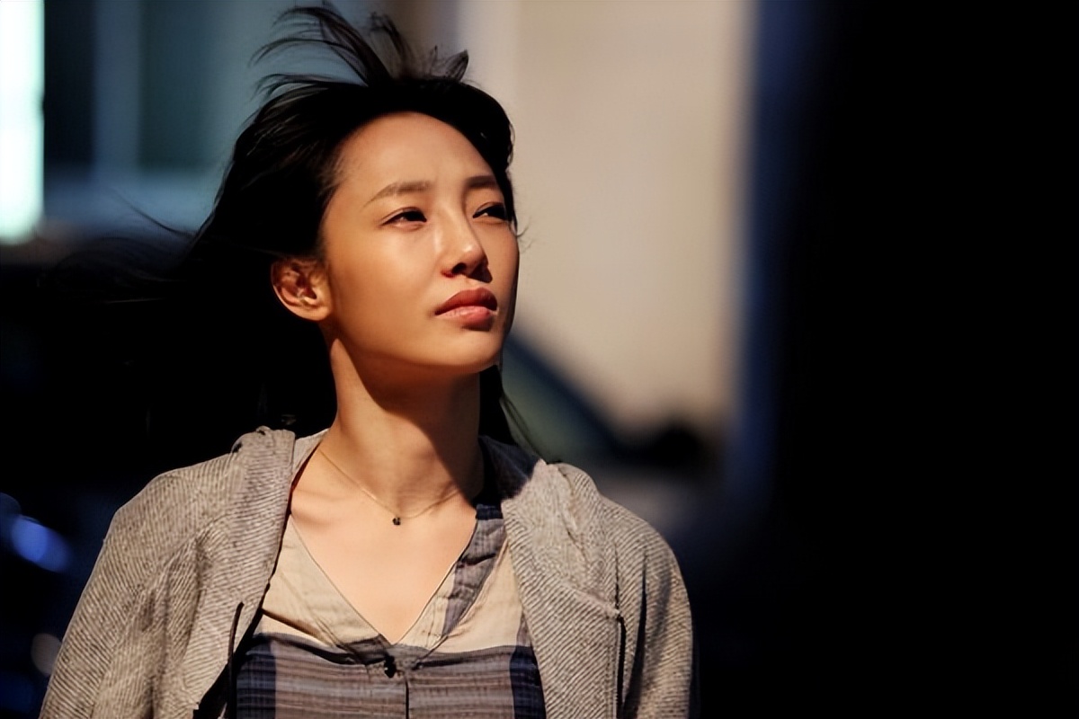 消失的五年白百何,消失4年突然复出tvb前力捧小花