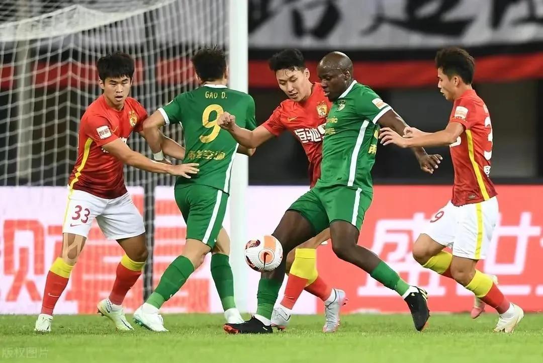 刘洋中超首球吉尔破门,刘洋鲁能泰山赛后