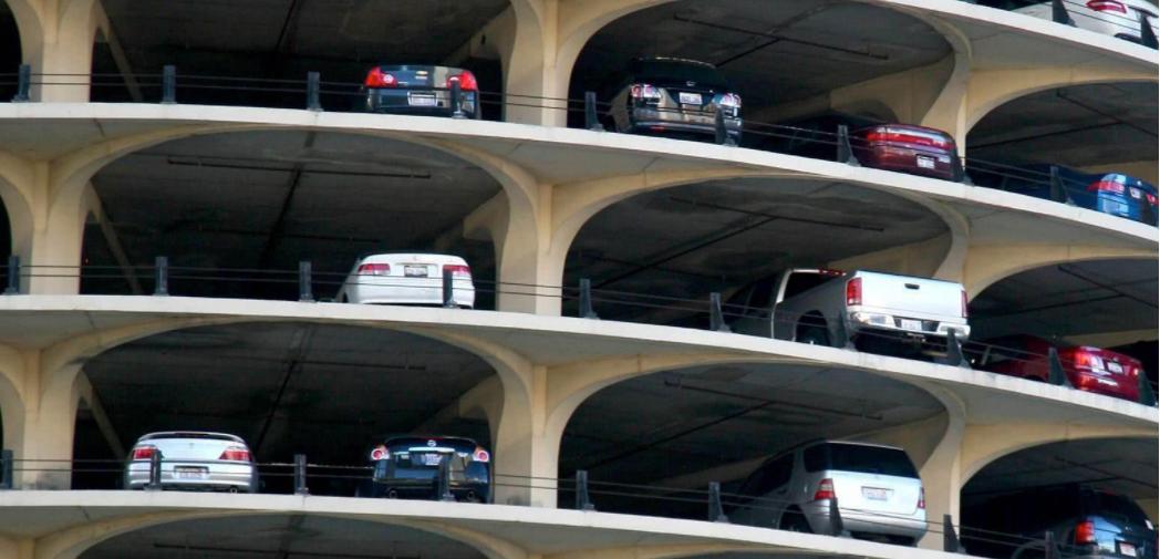 日本面积那么小却从不缺停车位,日本解决停车难最好方法