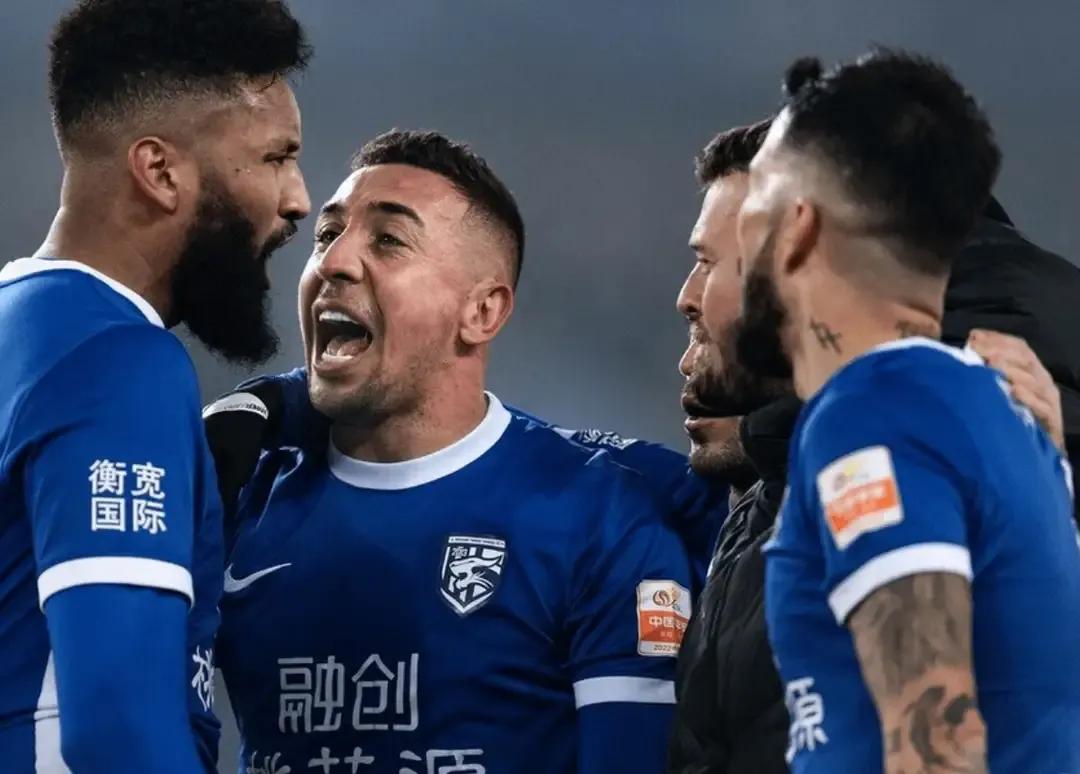 56秒带球进场梦幻开局却遭逆转,武汉三镇怎么了?
