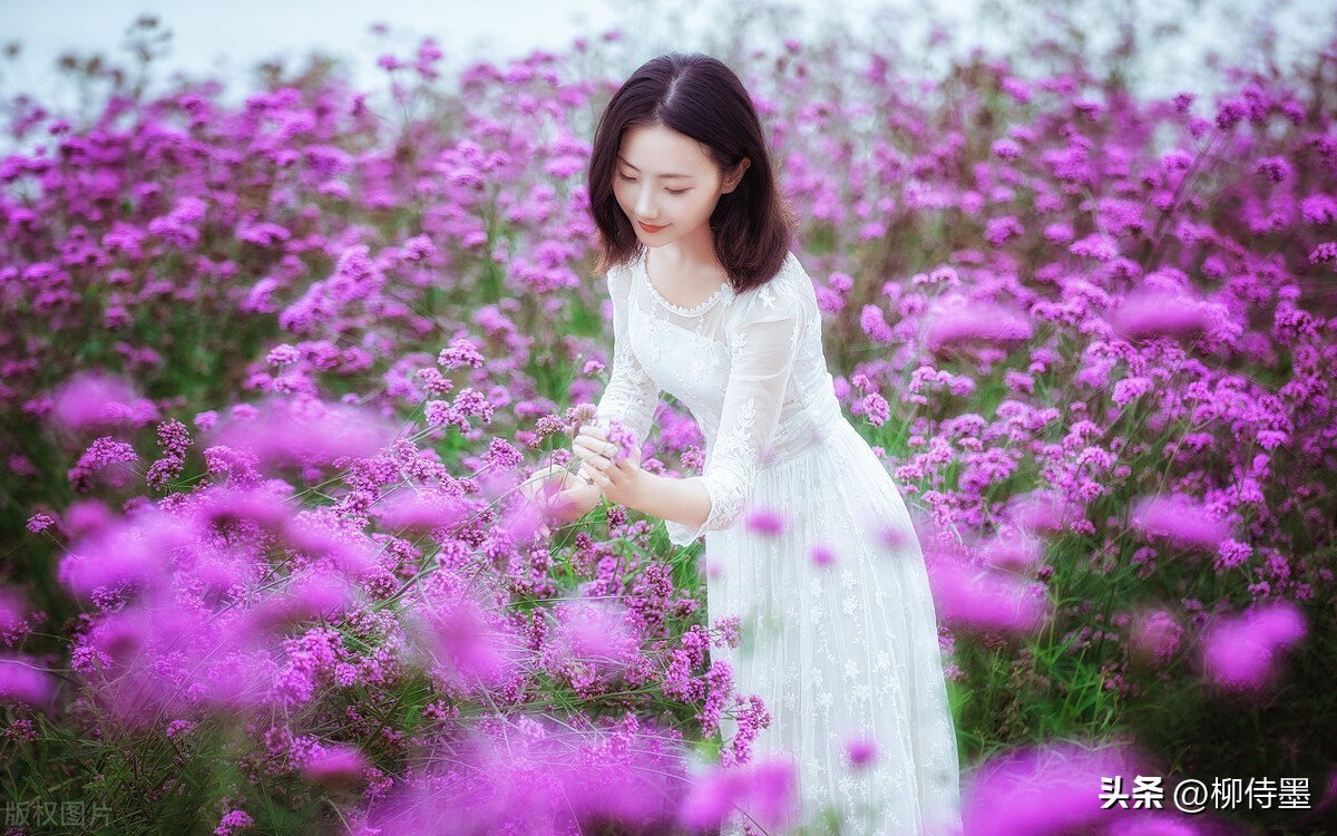 阿姨拍照姿势的摆法大全,大姐拍照摆姿势的技巧