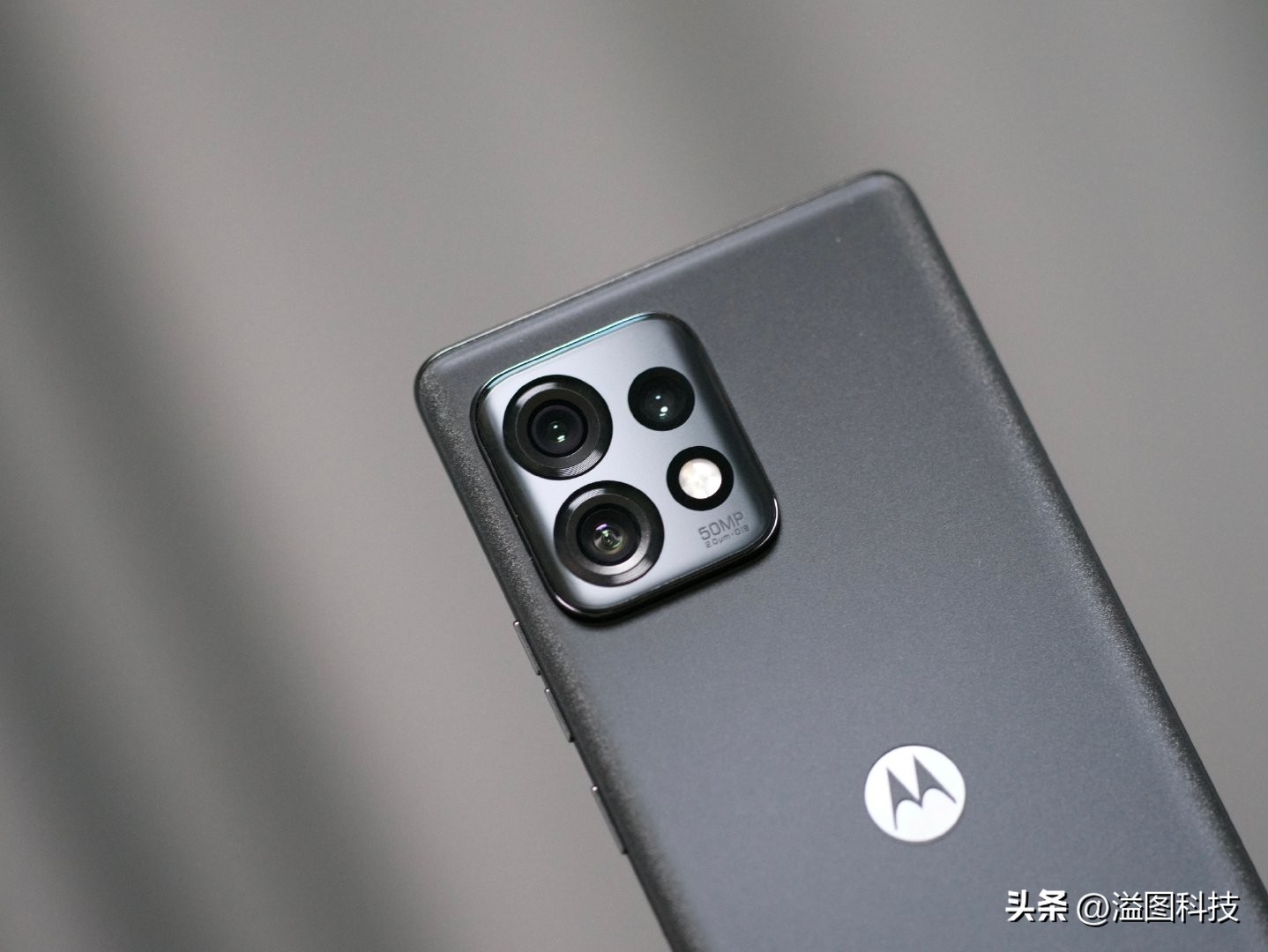 motox40pro深度评测,二代骁龙8+手机推荐