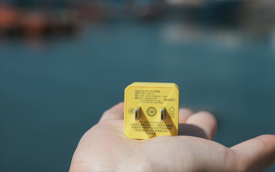 用了三个月工资买了苹果14pro,用了iphone14pro后再看xr