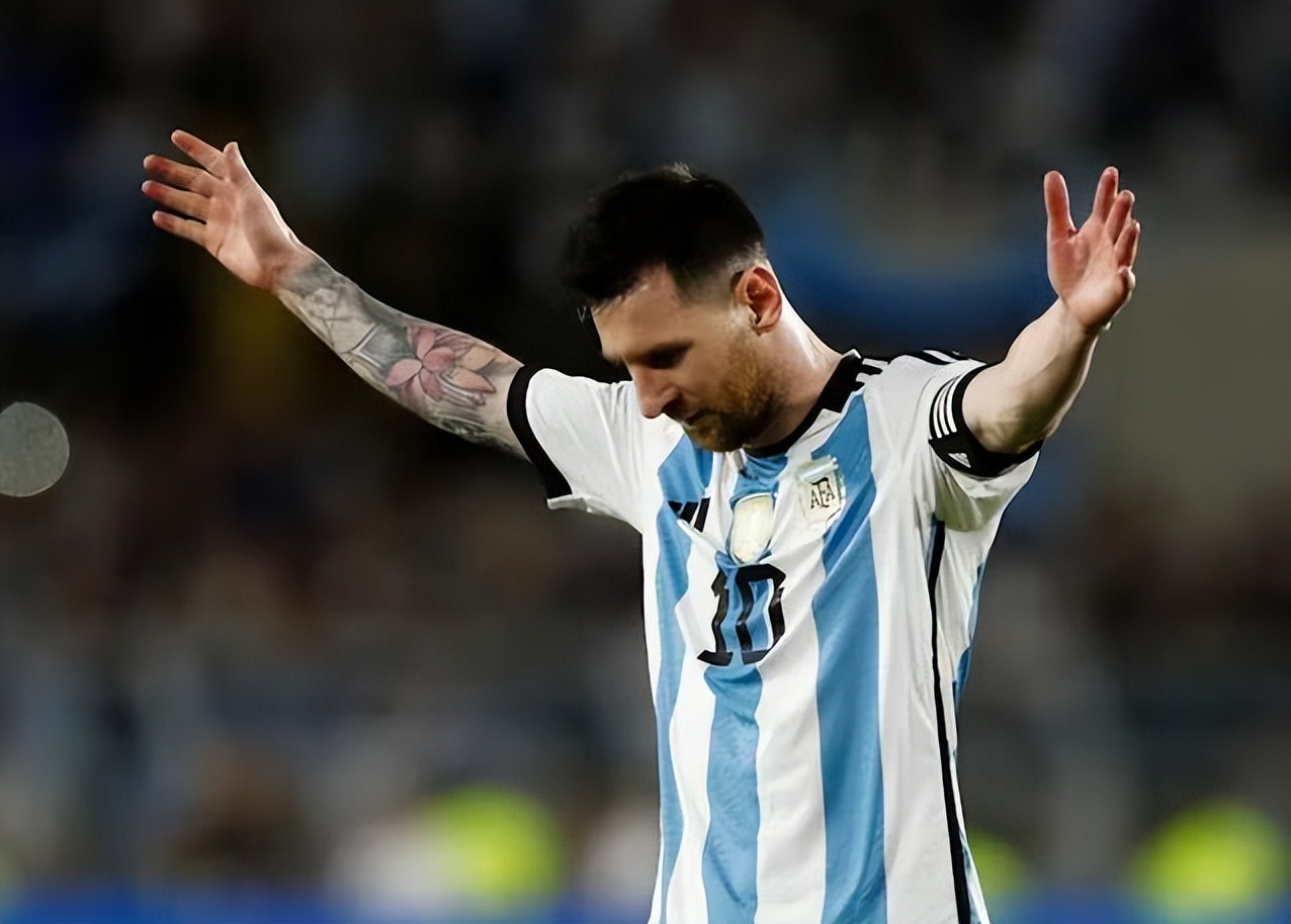 布莱顿签下西班牙国脚库库雷利亚,布莱顿引援计划阿根廷