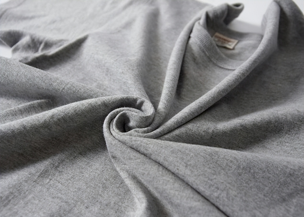 夏季衣服磨起球怎么处理,如何处理外套起球的衣服