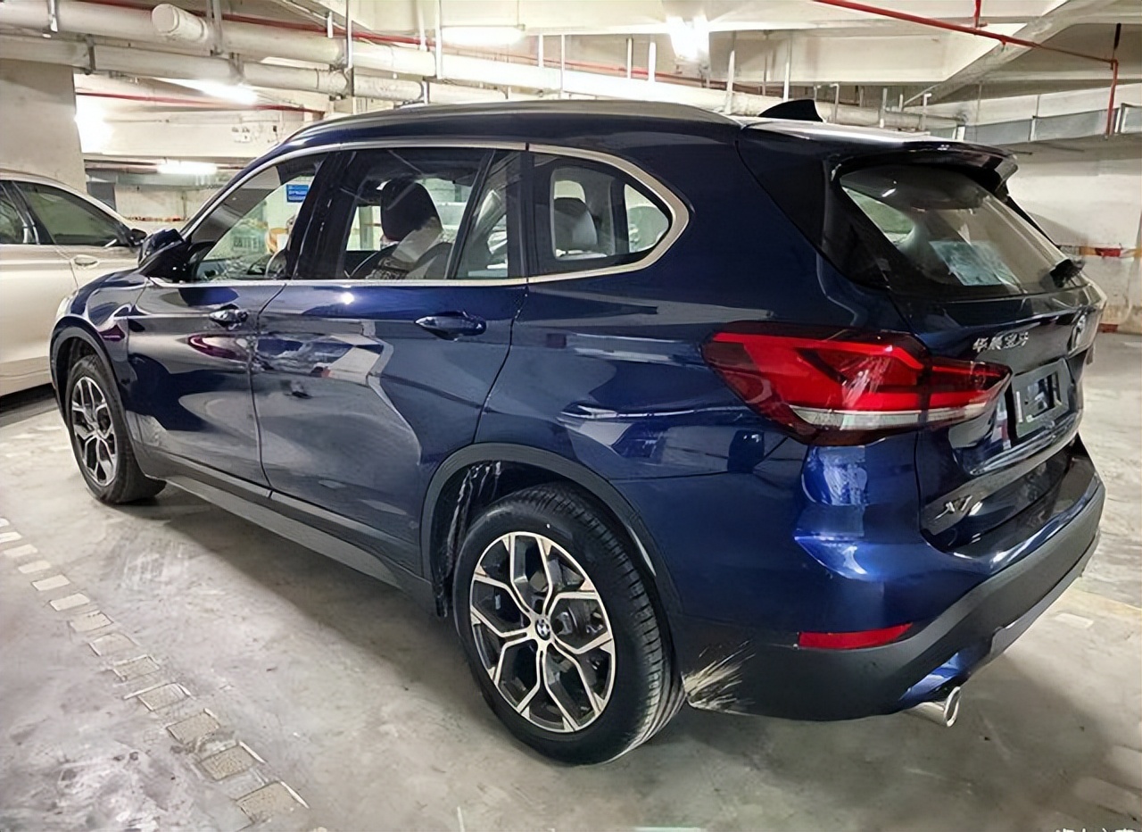 开完奥迪q3,开奥迪q3回村的反应