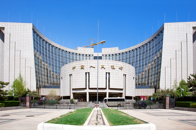 企业“公转私”交易存在的法律、税务风险及应对之策