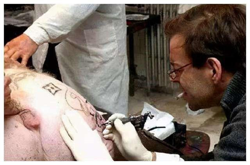 男子给活猪纹身，一张猪皮可卖百万，香奈儿高价买走做成限量皮包