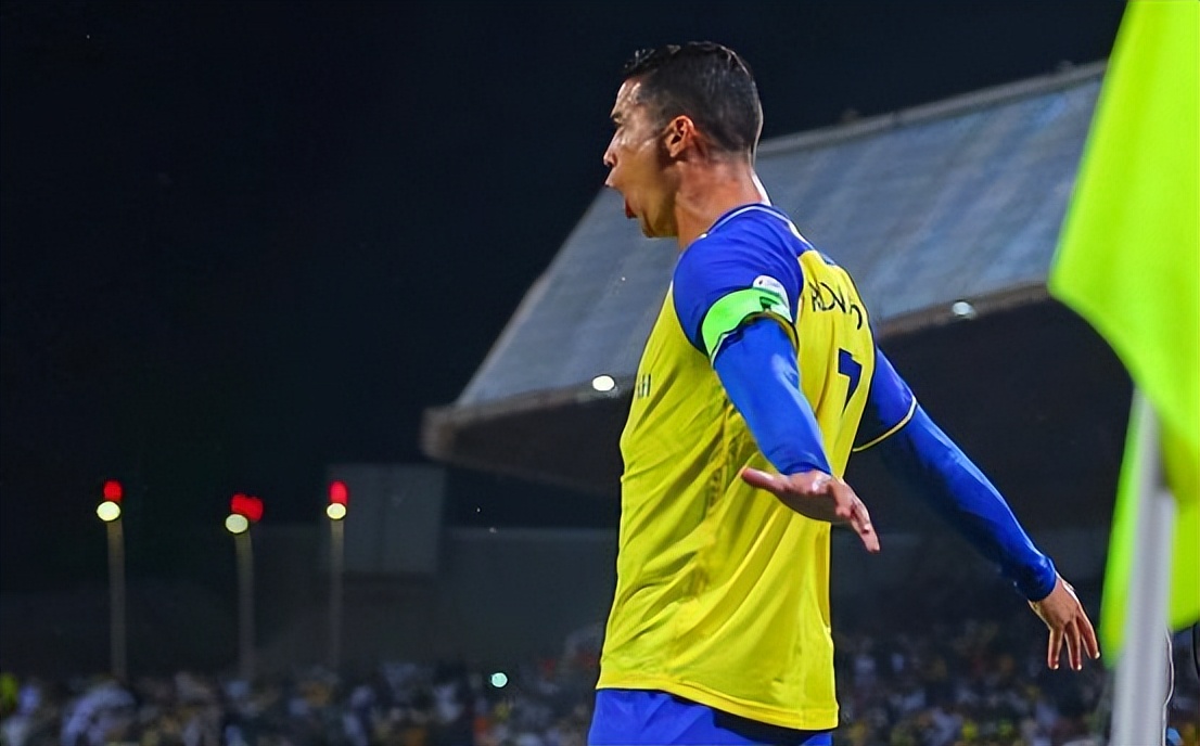 离大谱！德国商人愿助C罗圆梦欧洲，写信拜仁谈条件，多特偷着乐