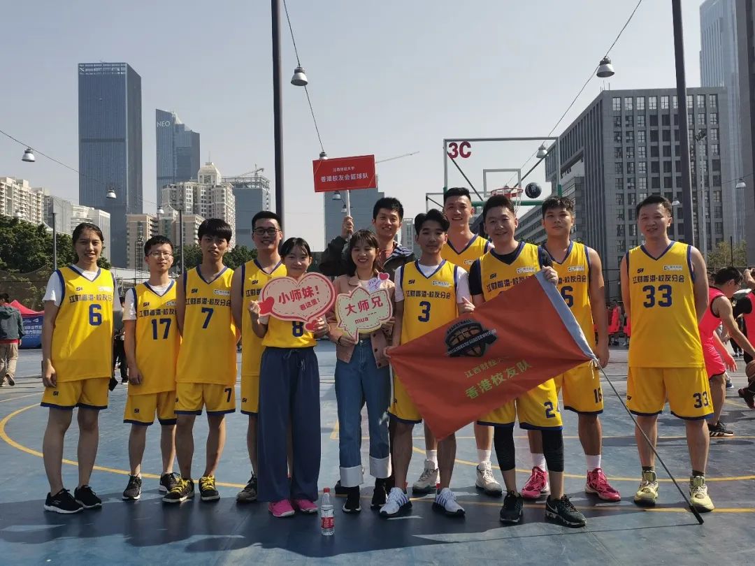 盘点cba历史十大中锋,cba总决赛姚明51分21篮板