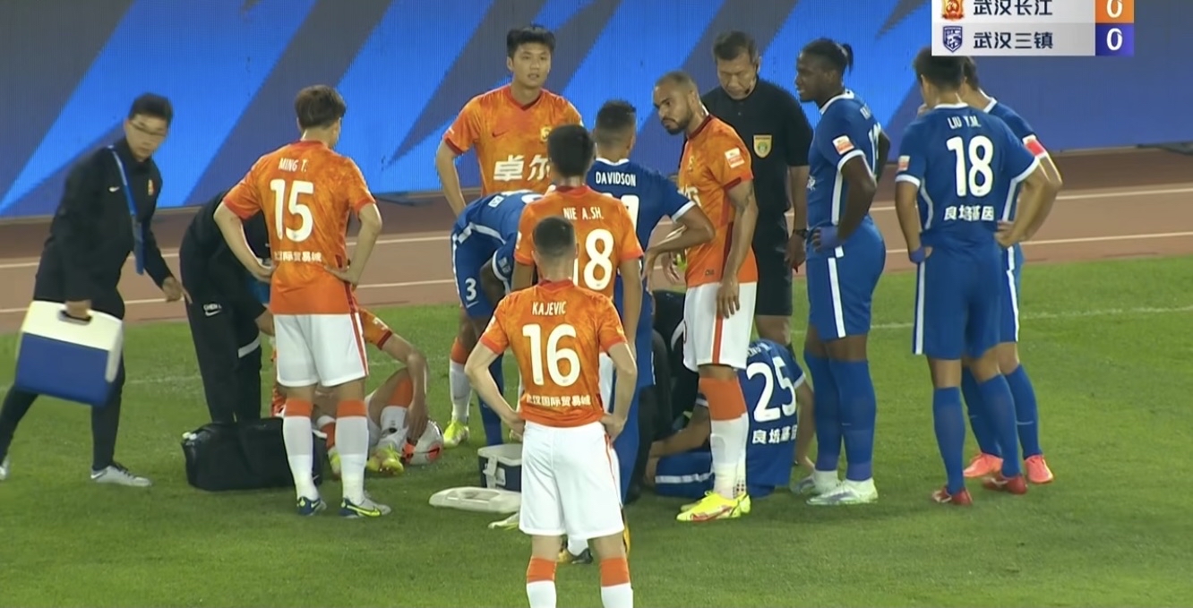 陈洋带长春亚泰打了多少场比赛,陈洋长春亚泰下课了吗