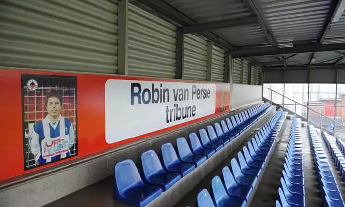 天外飞仙范佩西头球,罗宾范佩西橙兵飞将