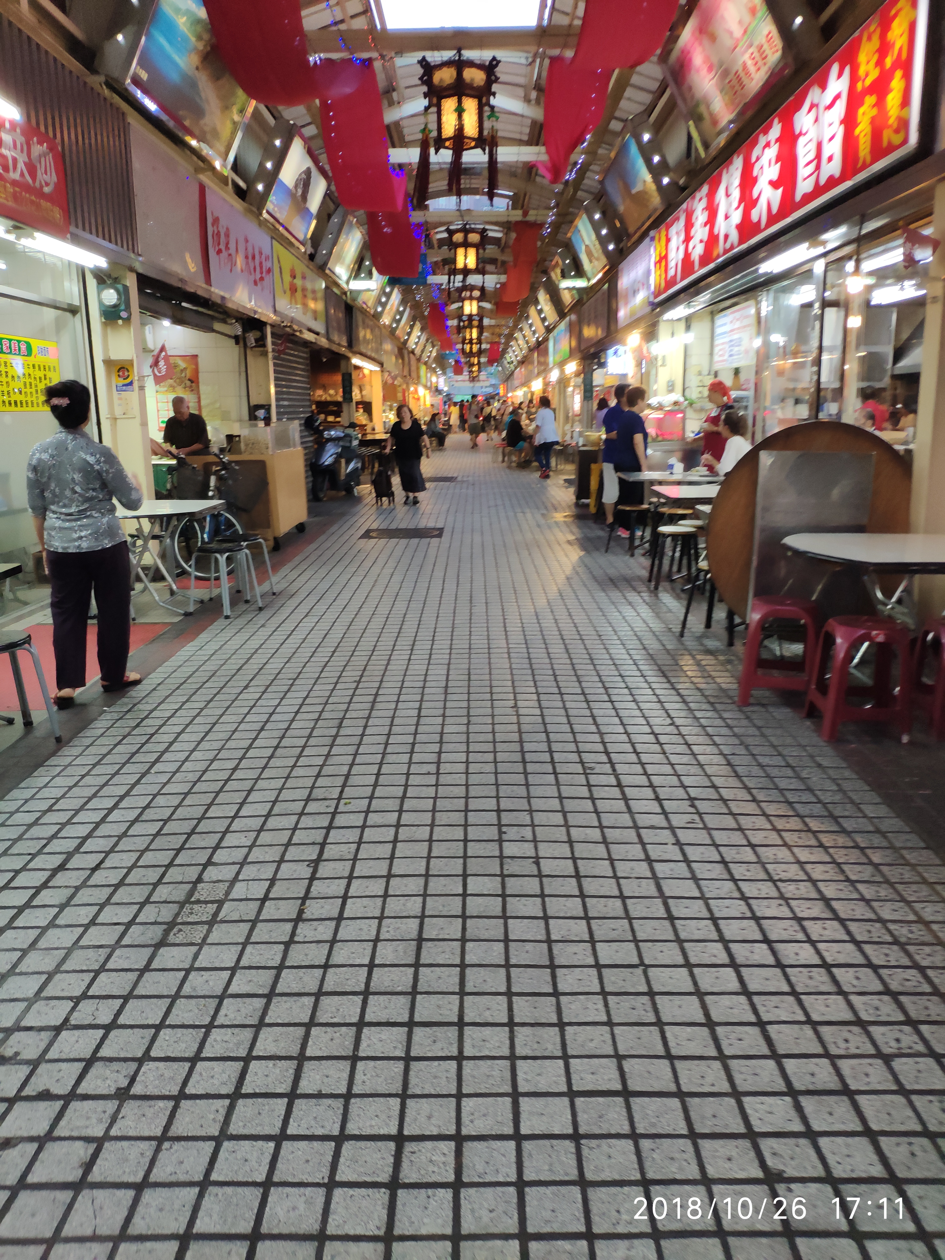 疫情时用回忆来旅游：2018年10月高雄—台北