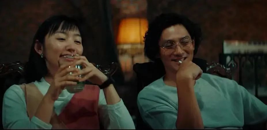 老是想咬男朋友的脸是怎么回事,总是想咬男朋友的脸