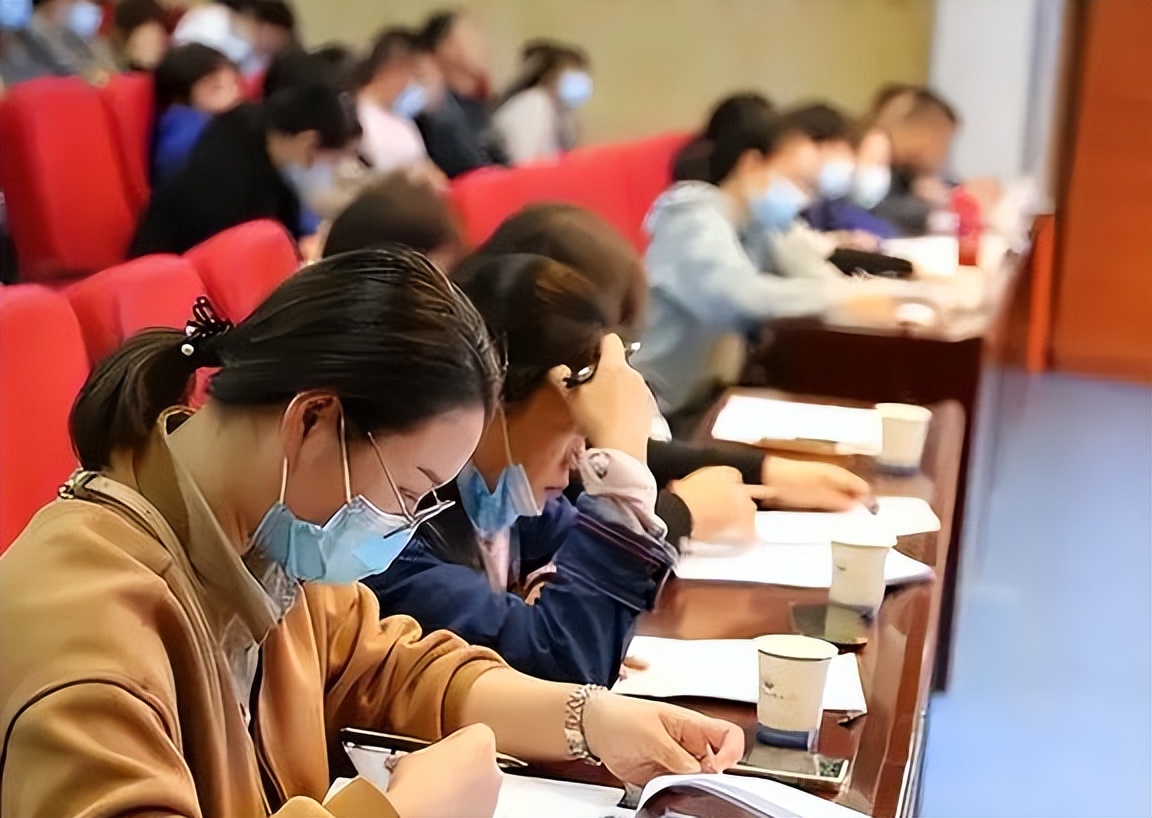 教师绩效改革新政策,关于教师绩效的发放最新政策