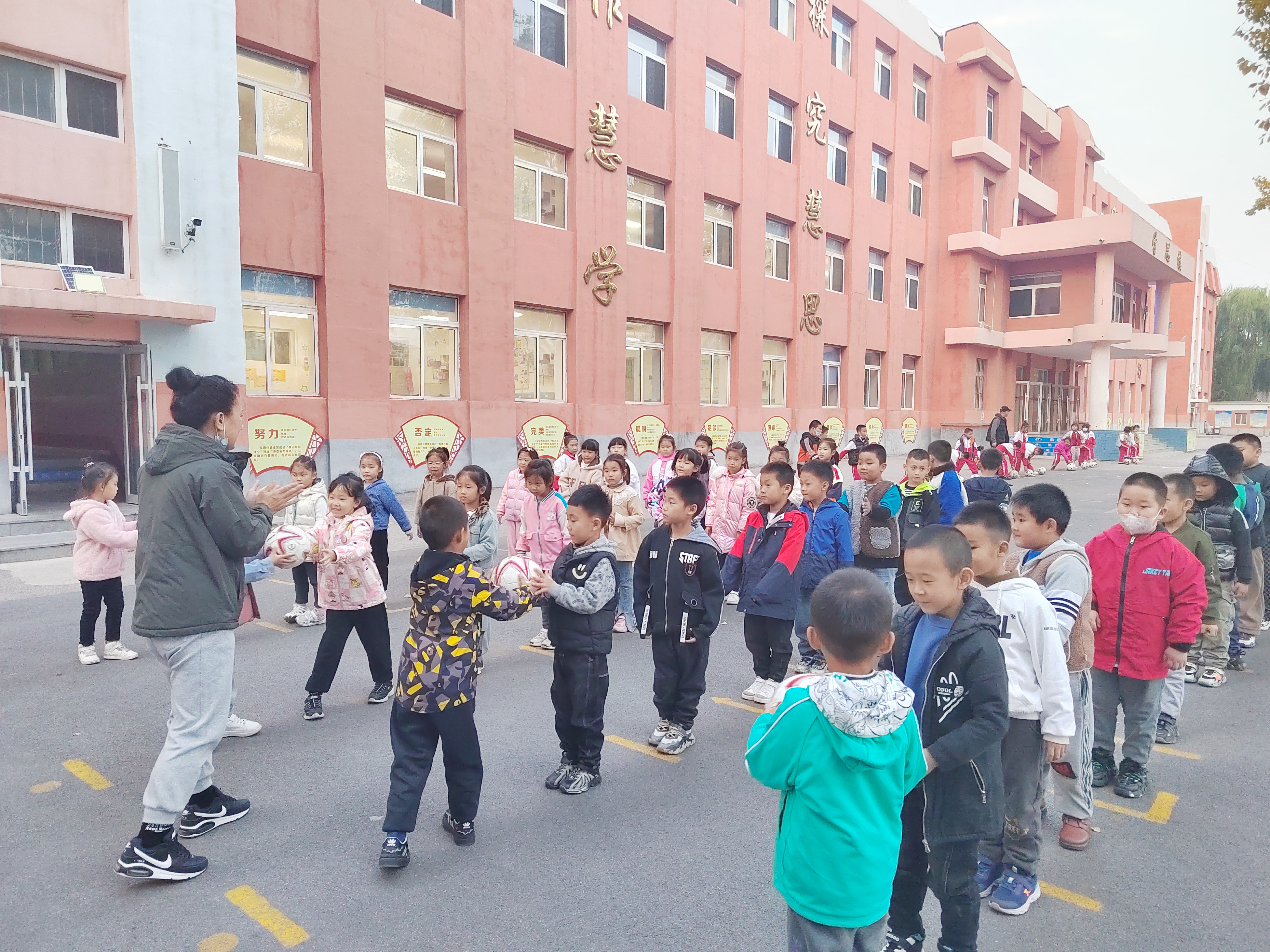 多彩活动迎六一,多彩兴趣活动助力双减落地