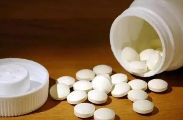 甲硝唑几块钱竟能摆平4种疾病,甲硝唑便宜又好四种功效