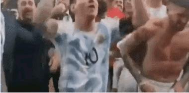 涓栫晫瓒冲潧浜斿ぇ姝ｄ汉鍚涘瓙,涓栫晫瓒冲潧鍥涘悰瀛愰樋灏旇礉钂傚凹