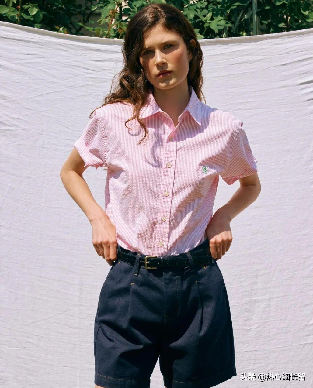 短袖衬衫的基础穿法越简单越时髦,短袖中长款衬衣穿搭技巧