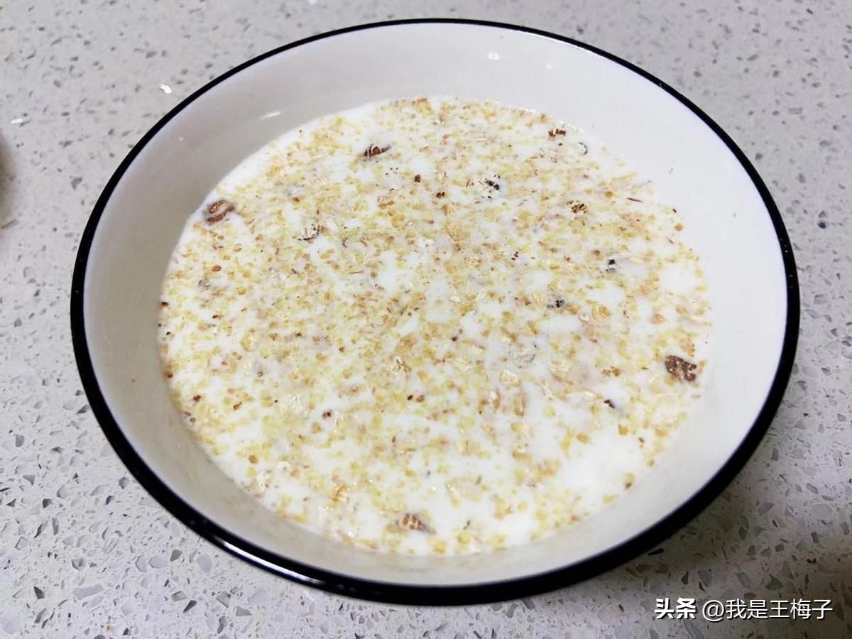 买燕麦选颗粒还是片,便宜的燕麦片和贵的有什么区别