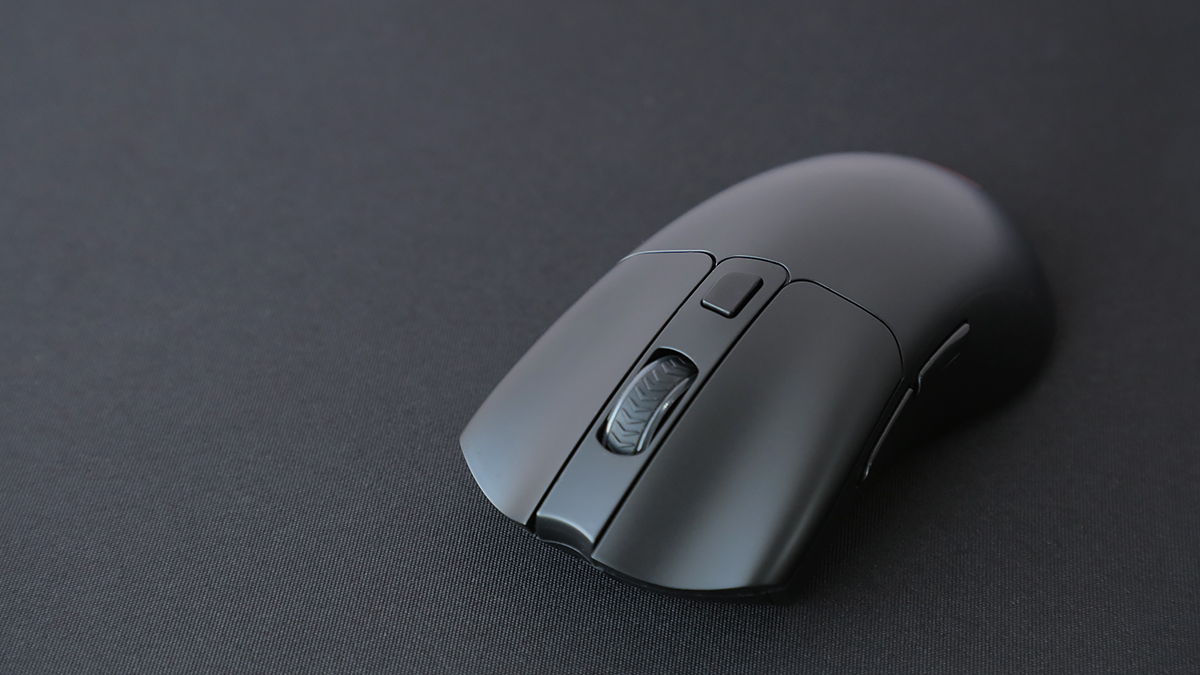 美加狮鼠标和罗技对比,美加狮mojom2游戏鼠标