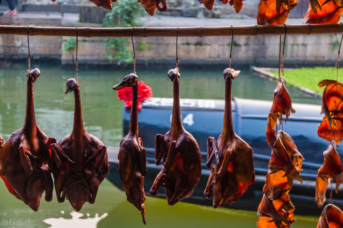 人怕腊月死更忌腊月生的说法,人怕腊月死更怕腊月生是什么意思